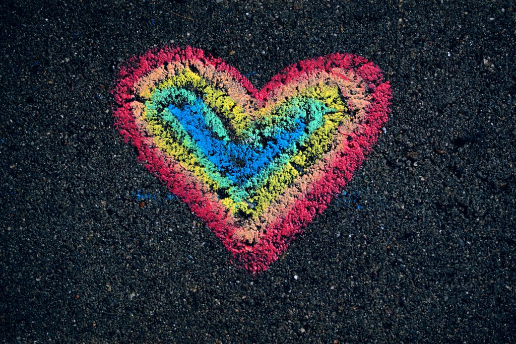 pexels-katierainbow-8275208
